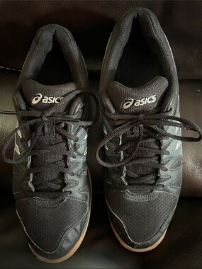 ASICS Gel-Rocket Volleyball Shoes